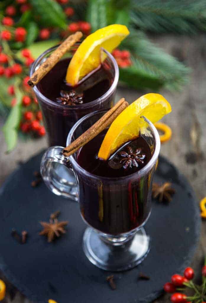 Mulled Wine Recipe - A Classic Winter Cocktail - Vindulge