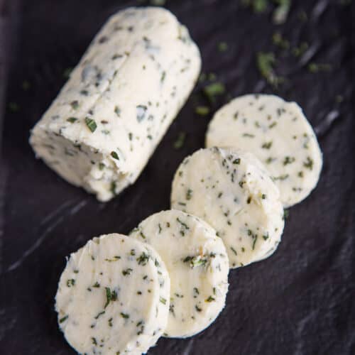 https://www.vindulge.com/wp-content/uploads/2020/05/Herb-Compound-Butter-for-Steak-500x500.jpg