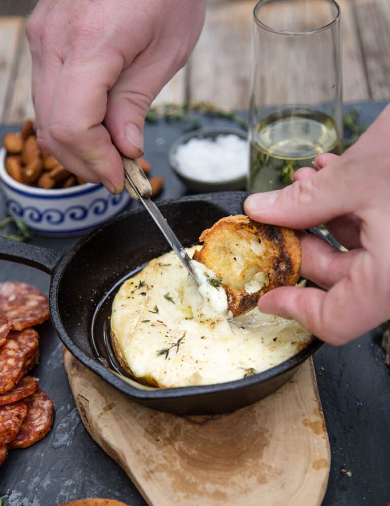 Baked Brie Cheese with Wine on the Grill Vindulge