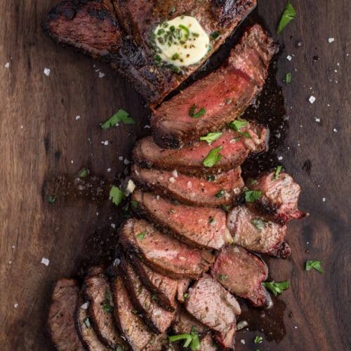 https://www.vindulge.com/wp-content/uploads/2021/04/Grilled-Sirloin-Steak-with-Compound-Butter-500x500.jpg