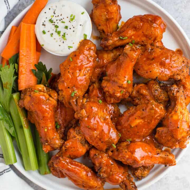 Grilled Buffalo Chicken Wings (with Crispy Skin) - Vindulge