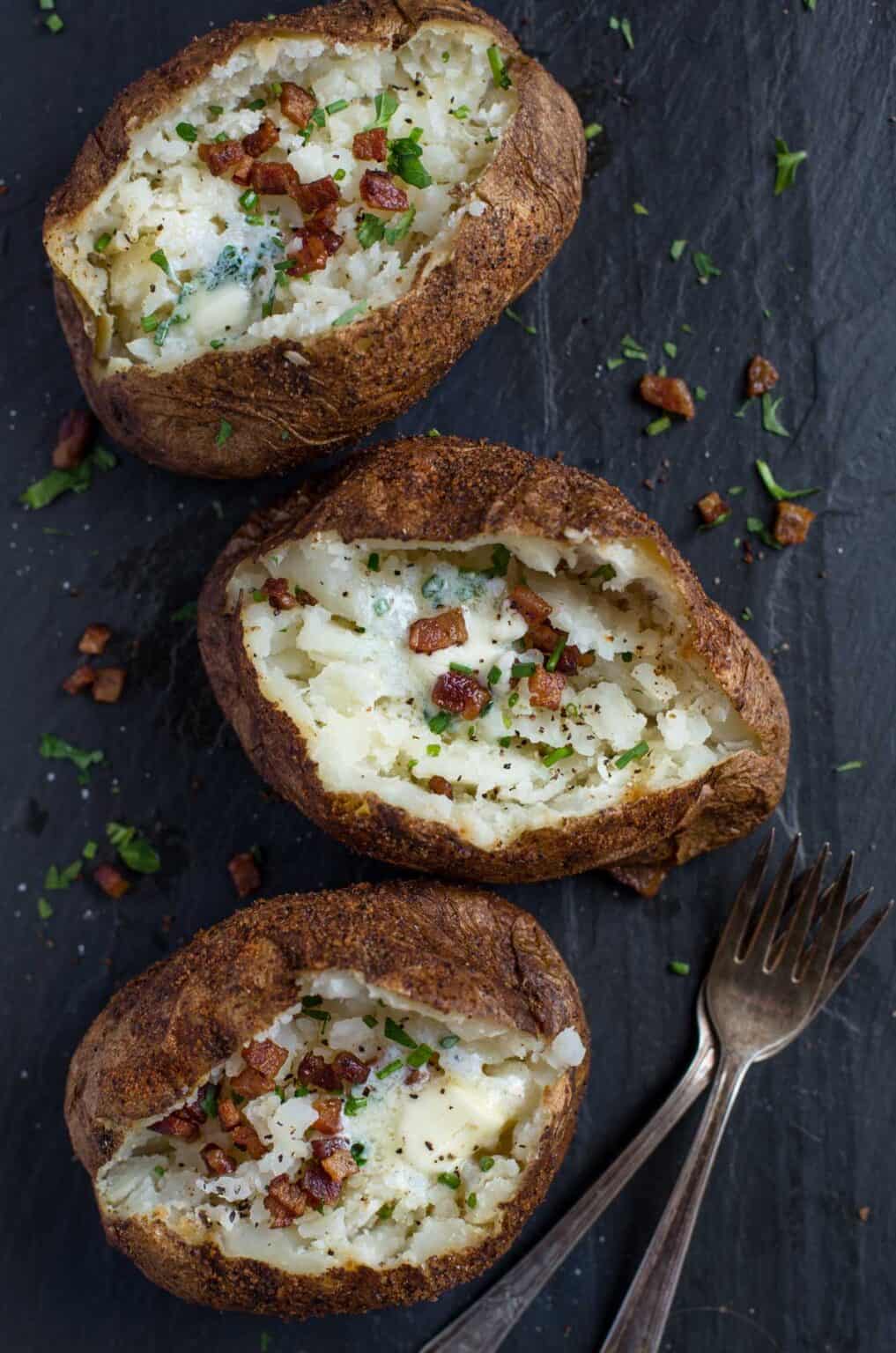 Smoked Baked Potatoes - Vindulge